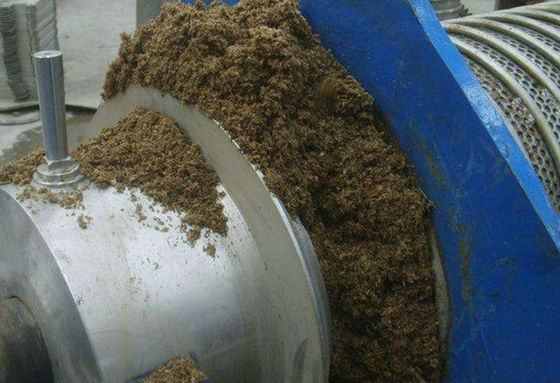 3000kg 농장 장비 소 소 돼지 똥 물 제거 기계 비료 탈수